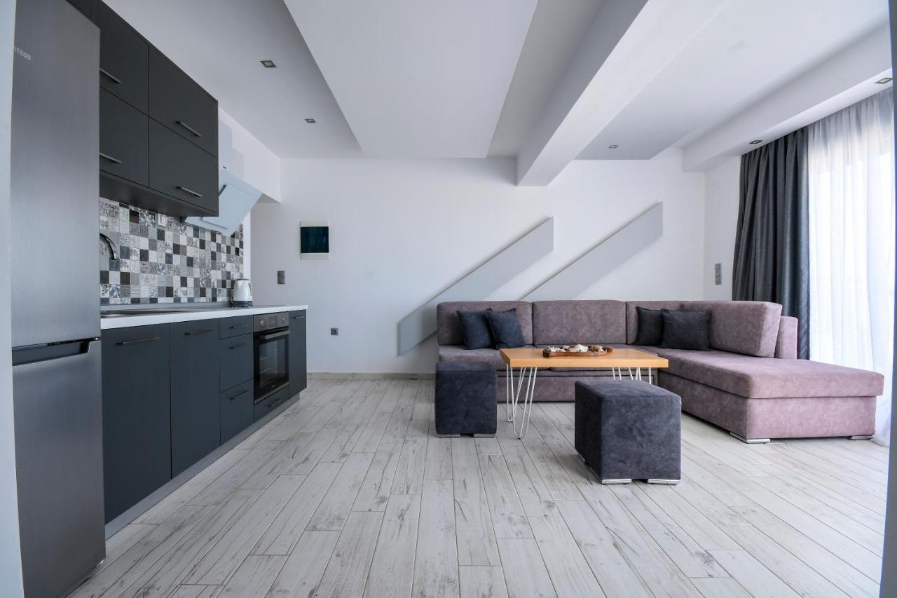 Zinozis Beach Apartments 보우르보우로우 외부 사진
