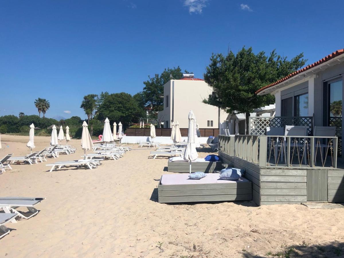 Zinozis Beach Apartments 보우르보우로우 외부 사진